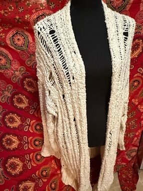 NEW FREE PEOPLE TEARING UP MY HEART CARDI OVERSIZED CARDIGAN SWEATER IVORY🌸